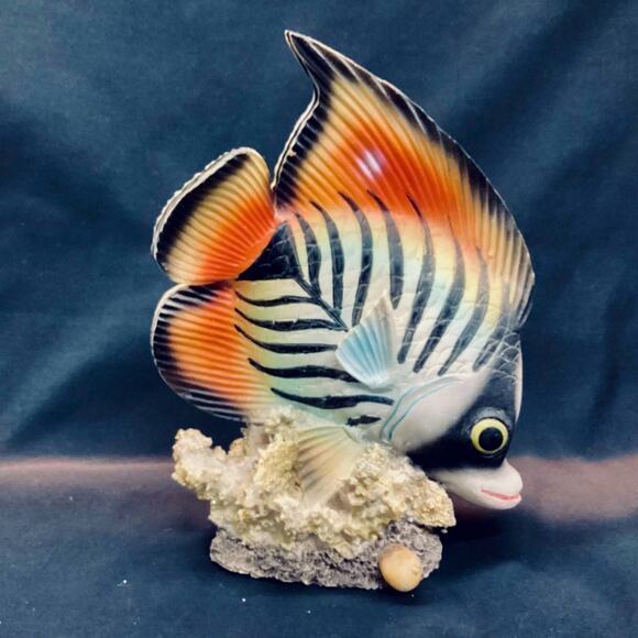 Resin Reef Fish Figurine - Picture 1 of 5